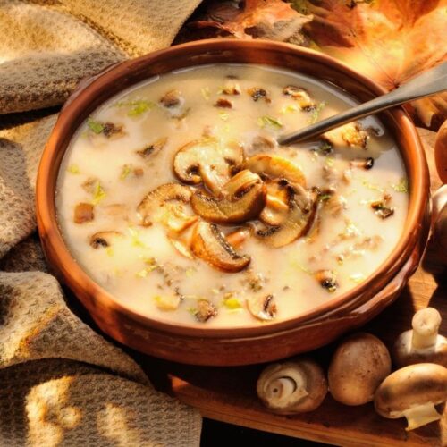 47-084805-mushroom-soup-chicken-broccoli-recipe-2 شوربة كريمة بالفراخ والمشروم